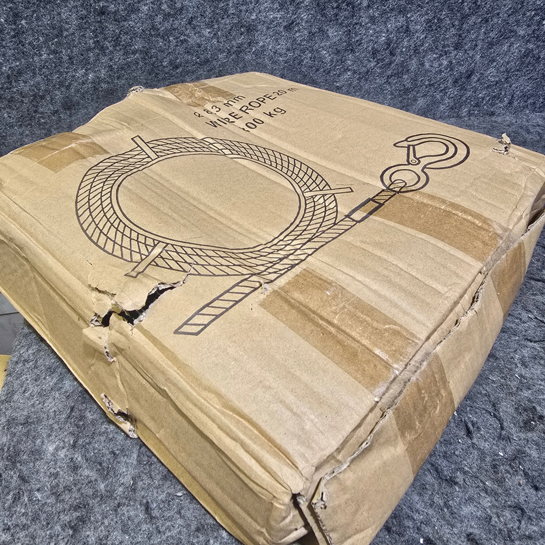 【未使用品】ベストアンサー  ハンドウインチ 800kg  ワイヤーロープ20m チルホール ウインチ 手動 レバーホイスト 本体 0.8t【桶川店】