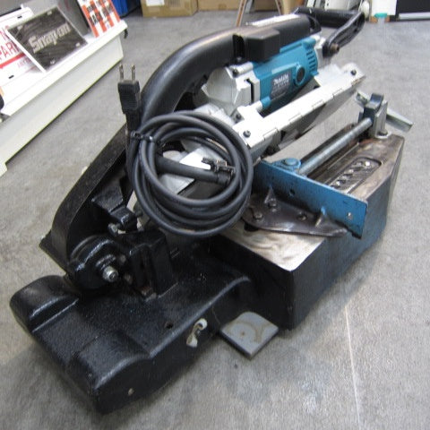 【店頭受取り限定】 マキタ(makita) ポータブルバンドソー モデル:2107FW【川崎店】