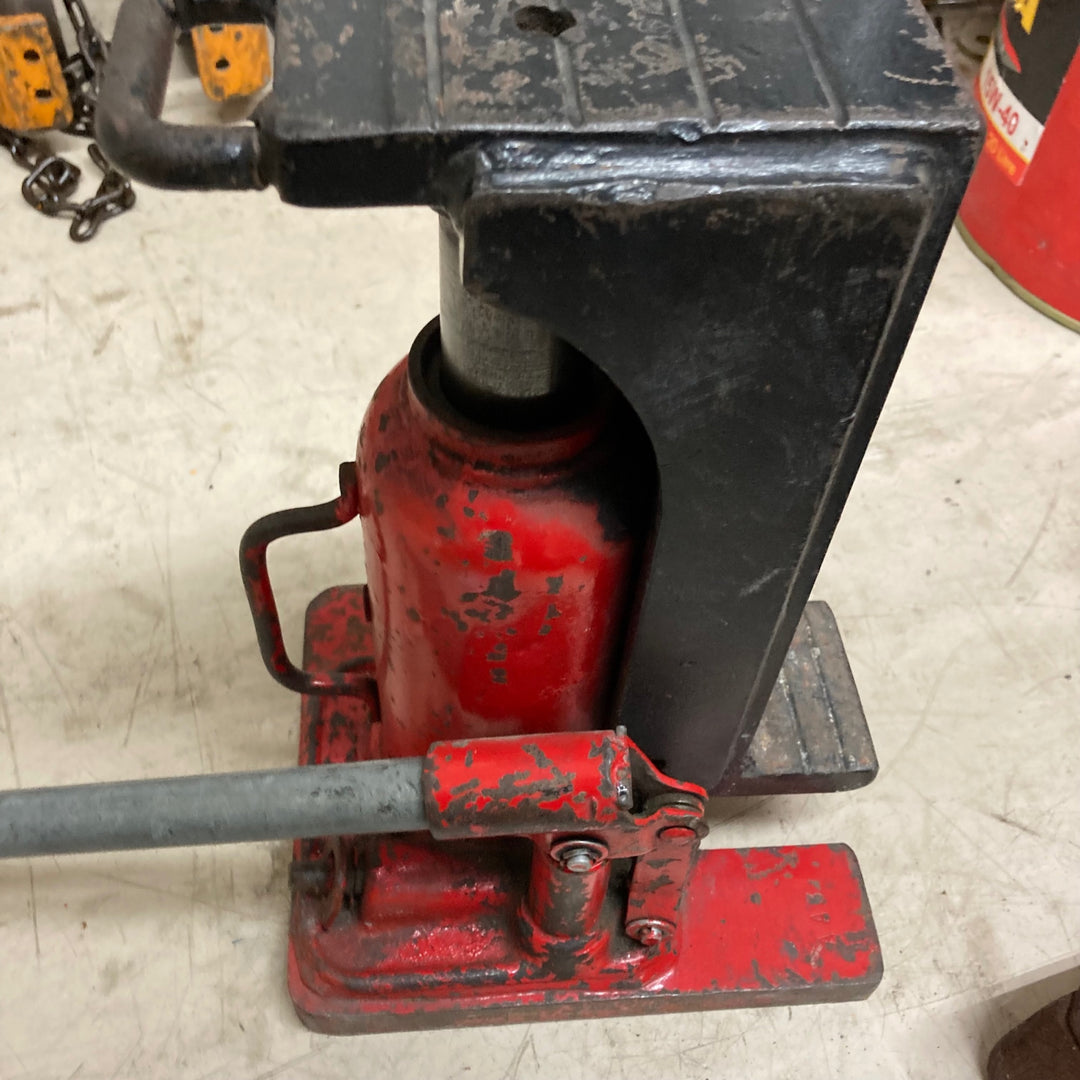 〇イーグル(今野製作所) 爪付きジャッキ M-100【町田店】