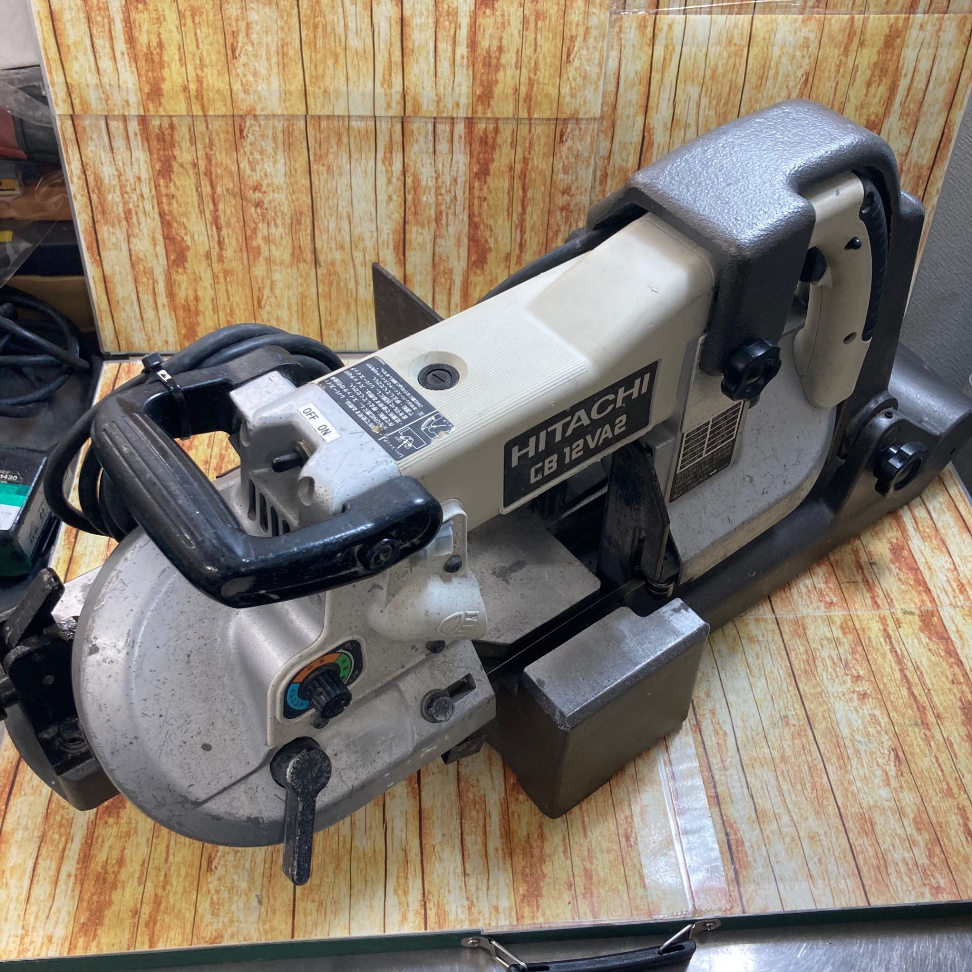 ★ハイコーキ(HIKOKI ※旧:日立工機) ポータブルバンドソー CB12VA2【川崎店】 ハイコーキ(HIKOKI ※旧:日立工機) ポータブルバンドソー CB12VA2【川崎