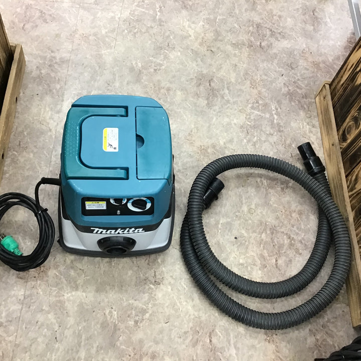 ★マキタ(makita) 集じん機 乾湿両用 483(P)【所沢店】