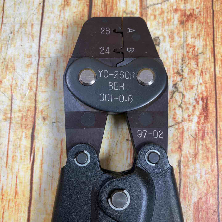 JST 日本圧着端子製造株式会社 手動式圧着工具 YC-260R 【川崎店】