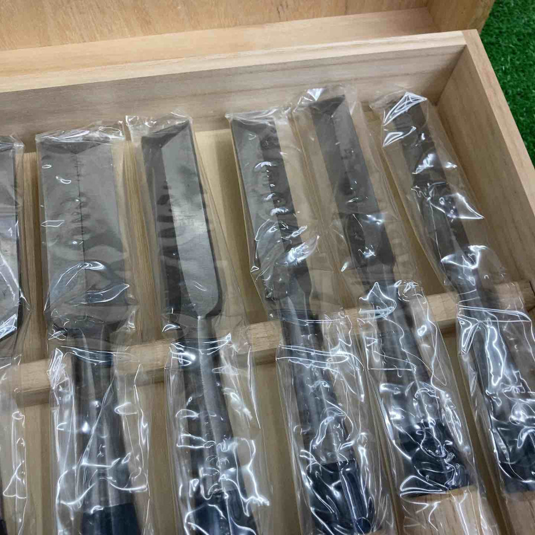 厚鑿 総磨 シノギ 白樫柄 10本組 【桶川店】
