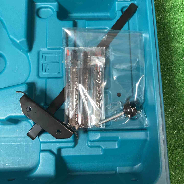 【中古品】★マキタ(makita) コードレスジグソー JV182DZK【岩槻店】