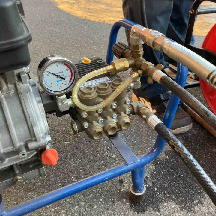 【中古品・店頭受取り限定】 精和産業/SEIWA エンジン高圧洗浄機・JC-1513GO 【桶川店】