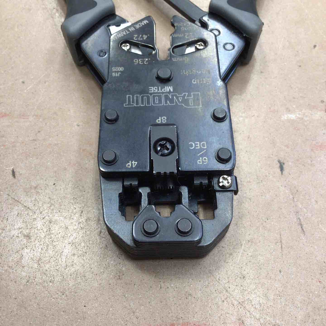 ◇パンドウイット(PANDUIT) モジュラプラグ圧着工具 マルチタイプ MPT5E【草加店】