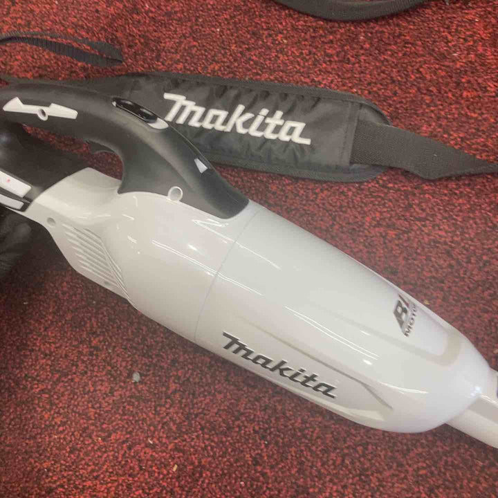 ☆マキタ(makita) コードレスクリーナー CL280FDZW【町田店】