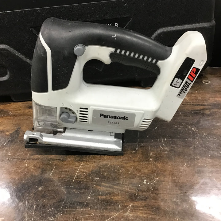 〇パナソニック(Panasonic) コードレスジグソー EZ4541LN1S-B(黒)【戸田店】