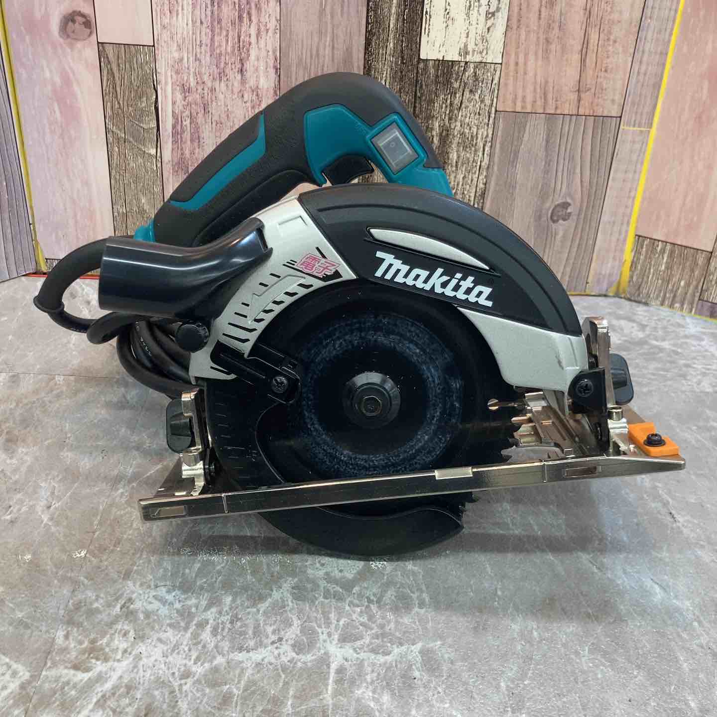 中古品】☆マキタ makita 147mm 電子マルノコ 5332C 本体のみ【八潮店