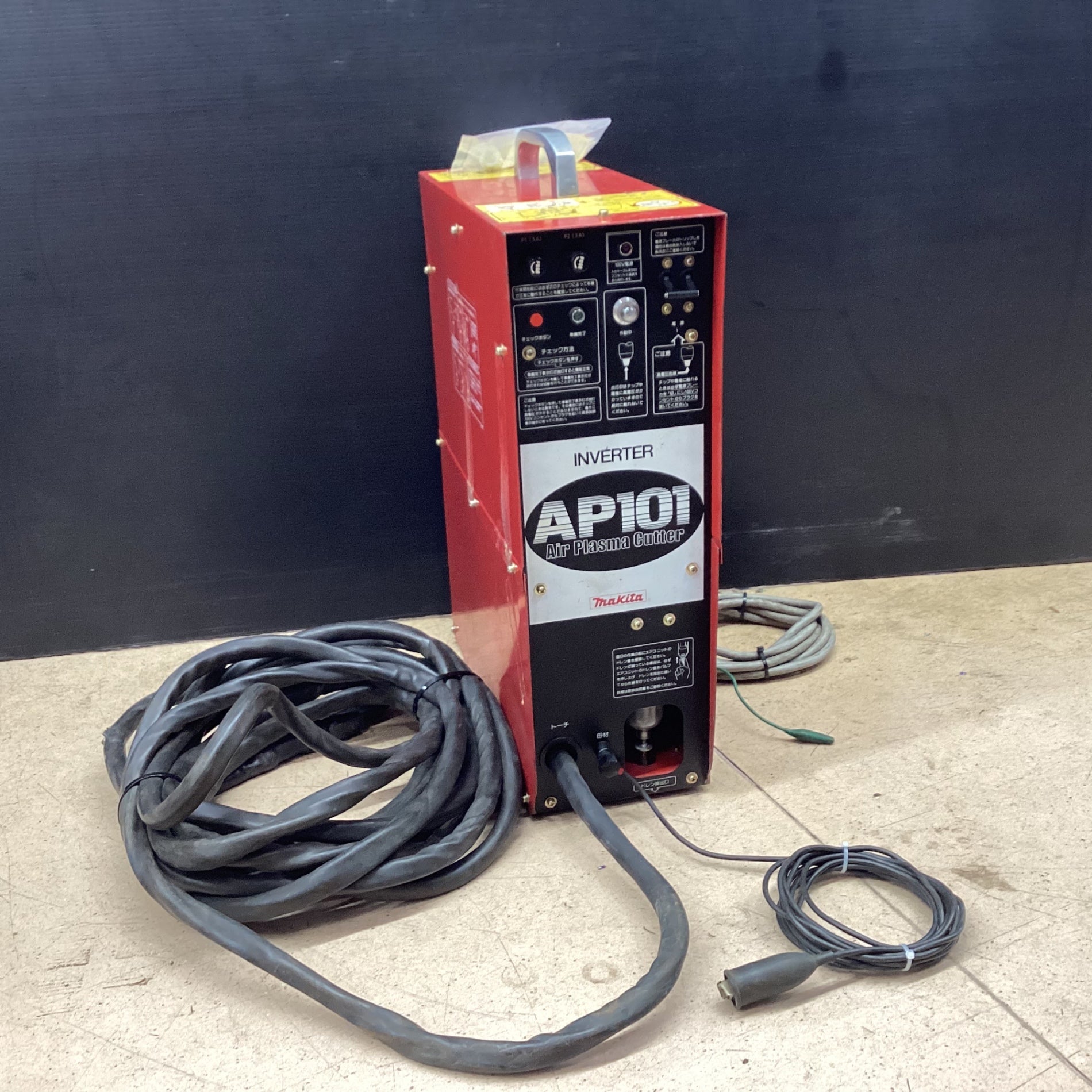 マキタ AP101 プラズマ切断機 現状品 【ハンズクラフト宜野湾店】