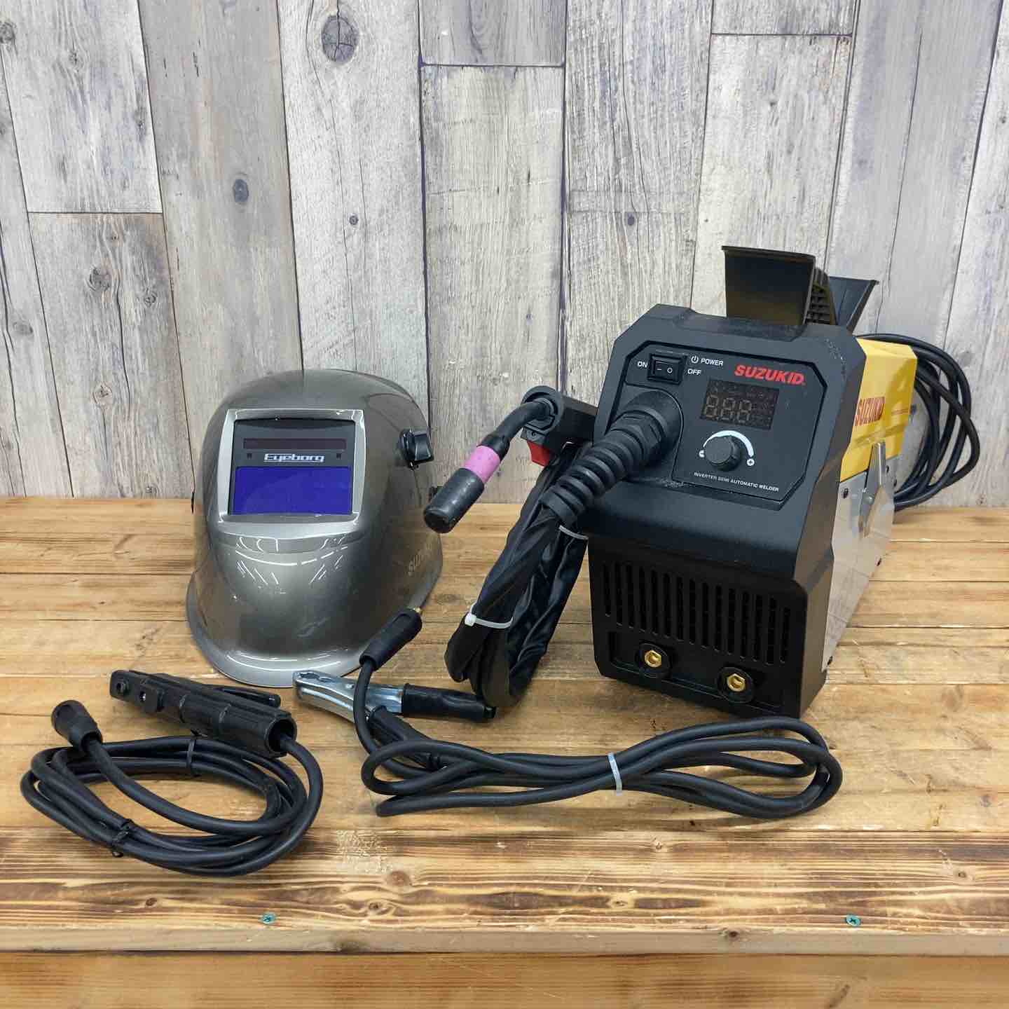 未使用 スズキッド SAYI-80N 100V インバータノンガス半自動溶接機 アーキュリー80ノヴァ SUZUKID Arcury80 NOVA スター電器 SUZUKID(スズキッド) 100V専用インバータノンガス半自動溶接機 SAYI