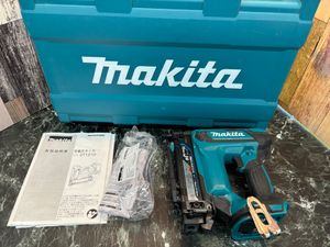 ★マキタ(makita) コードレスタッカー ST121DZK【越谷店】 ☆マキタ(makita) コードレスタッカー ST121DZK【越谷店】