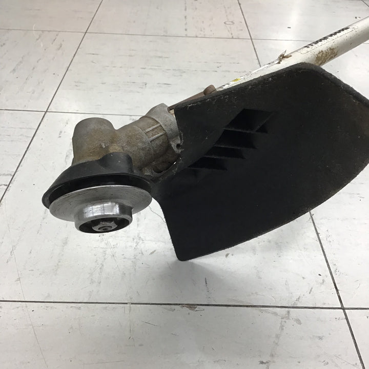 【店頭引き取り限定】◎メンテ済み◎ マキタ/makita エンジン刈払機・MEM2300U 【鴻巣店】