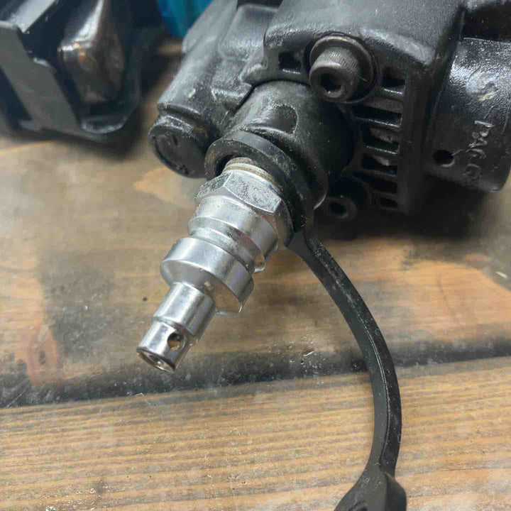 ★マキタ(makita) 高圧ピンネイラ AF502HP【戸田店】