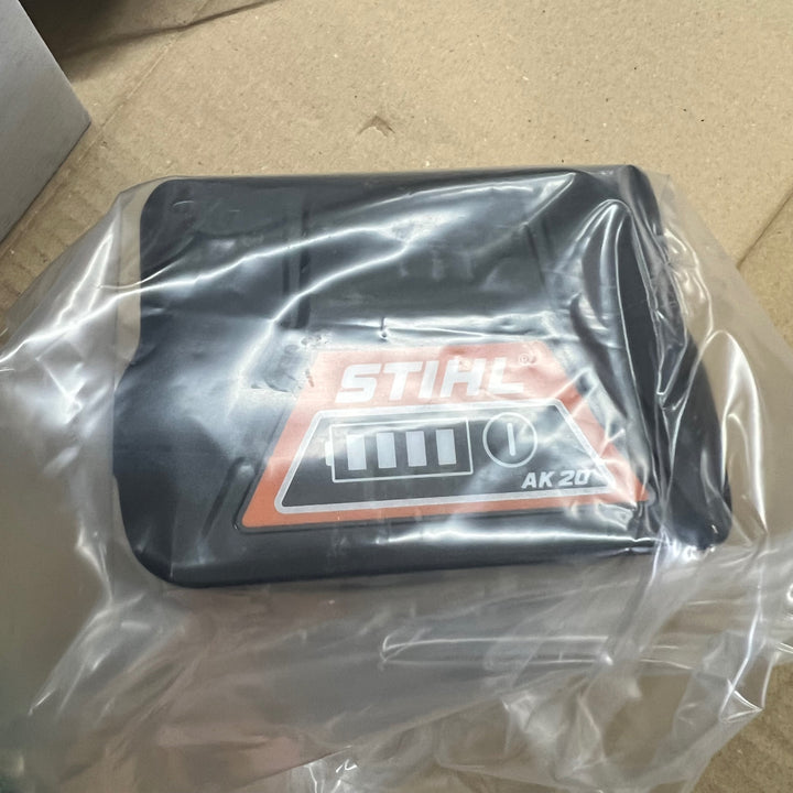 STIHL/スチール バッテリー 刈払機 草刈機 FSA57【桶川店】