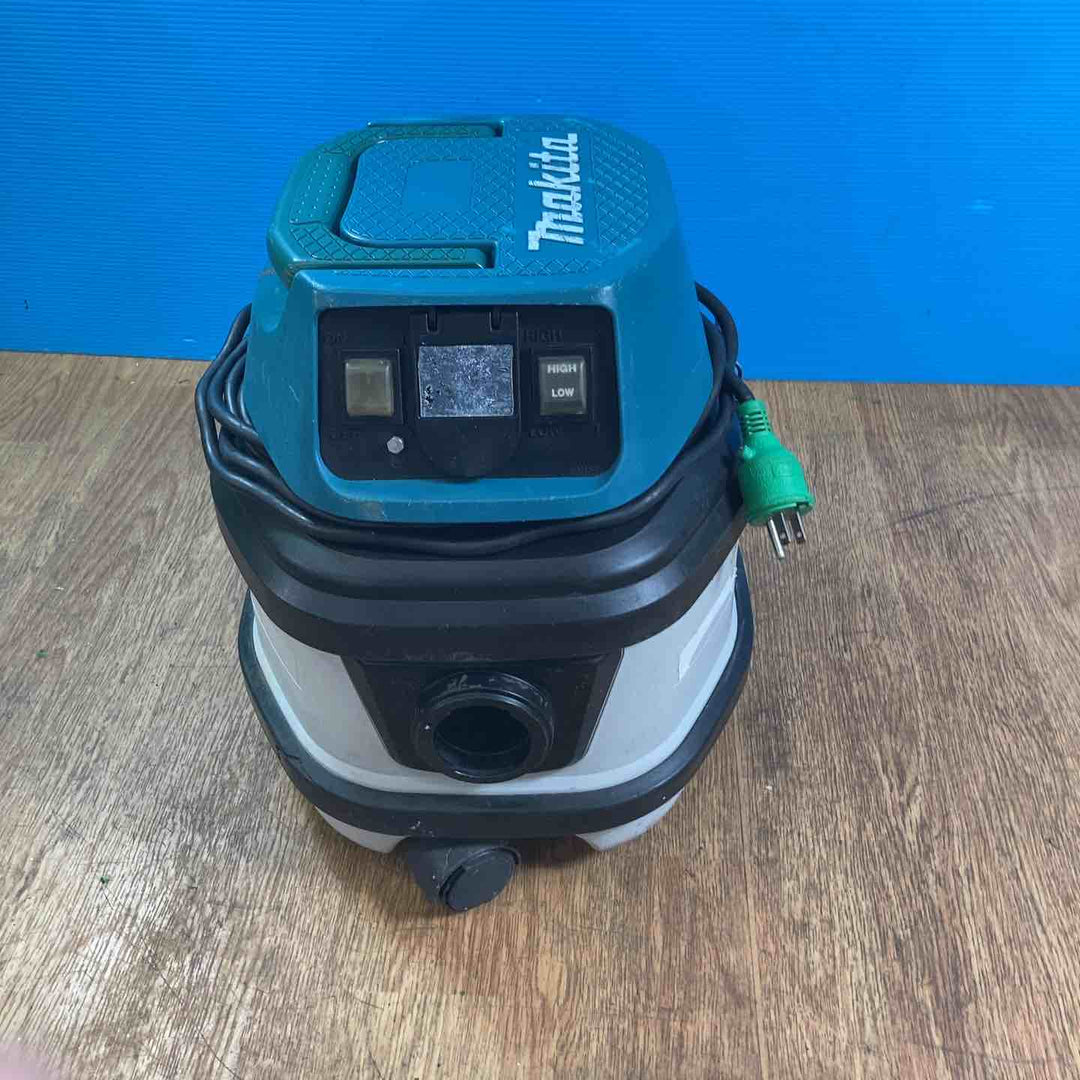 【中古品】マキタ 集塵機 482【岩槻店】