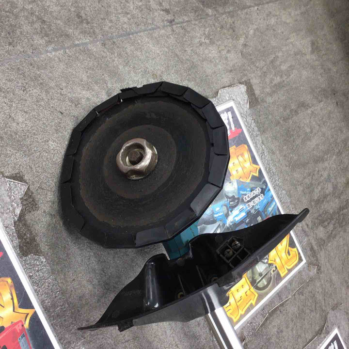 ◇マキタ(makita) コードレス刈払機 MUR194DZ ループハンドル【川崎店】