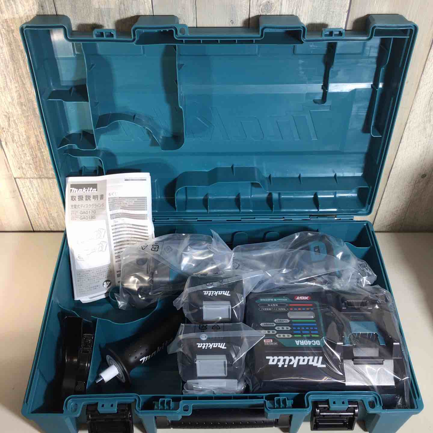☆マキタ(makita) 125mmコードレスディスクグラインダ GA018GRMX【戸田 