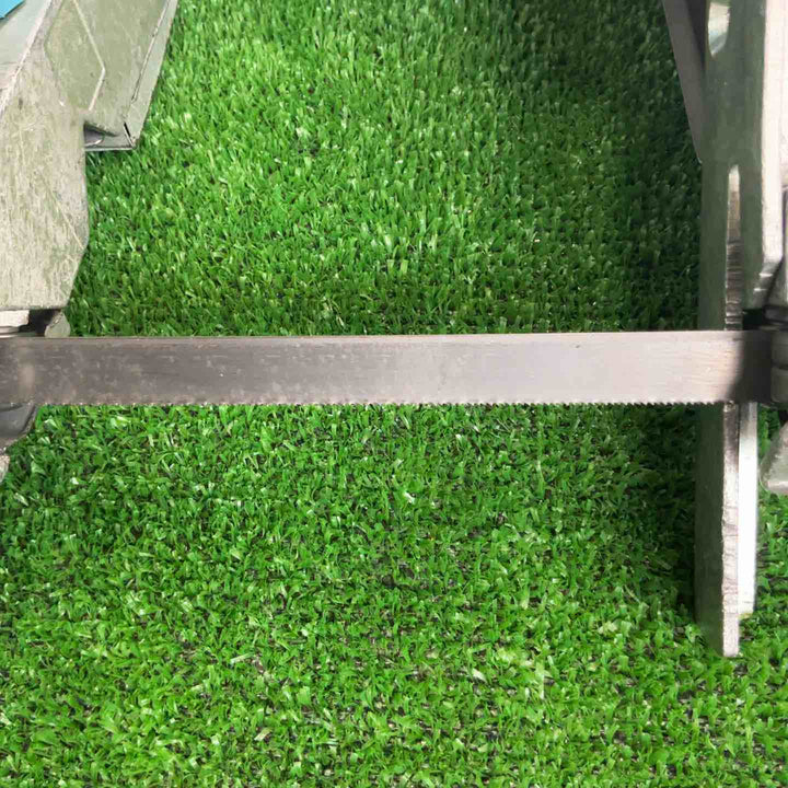 ★マキタ(makita) コードレスバンドソー PB180DZ【草加店】