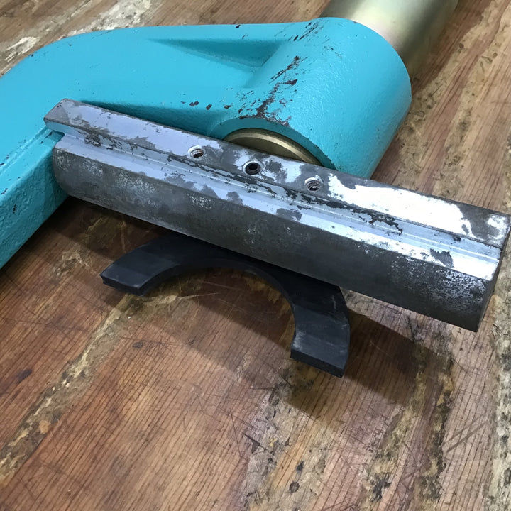 ▼板橋機械工業 パイプ圧着機 P-100 【柏店】