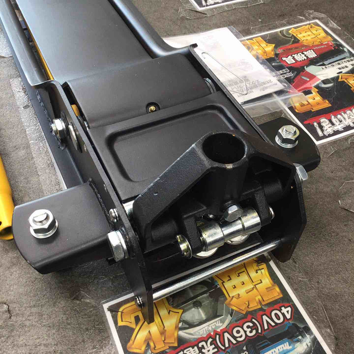 大自工業 メルテック 2t油圧超低床 ガレージジャッキ エクストラハイリフト MP-20T【川崎店】