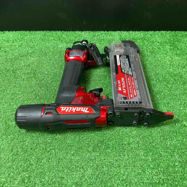 【中古品】★マキタ(makita) 高圧フィニッシュネイラ AF552H【岩槻店】