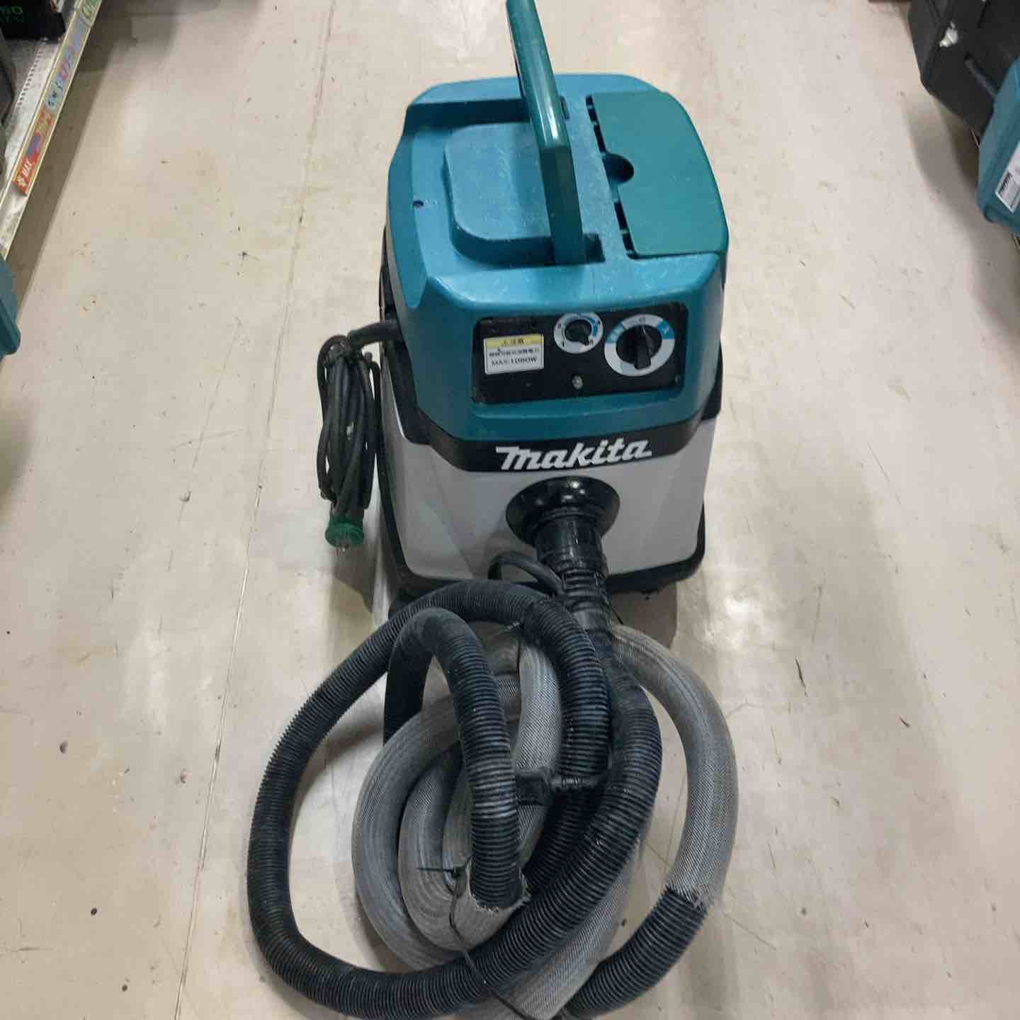 Makita業務用乾湿両用集塵機483 Yahoo!オークション -「集じん機 マキタ 483」の落札相場・落札価格