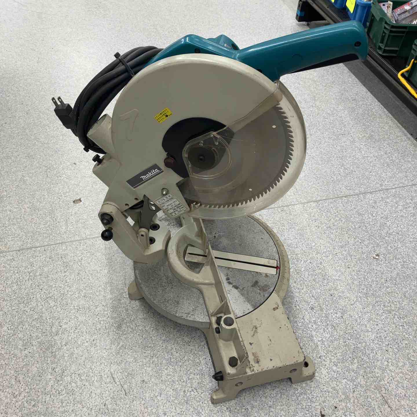 ◇マキタ(makita) 260mm 卓上丸ノコ LS1030【八潮店】 ◇マキタ(makita) 260mm 卓上丸ノコ LS1030【八潮店】 – アクトツール