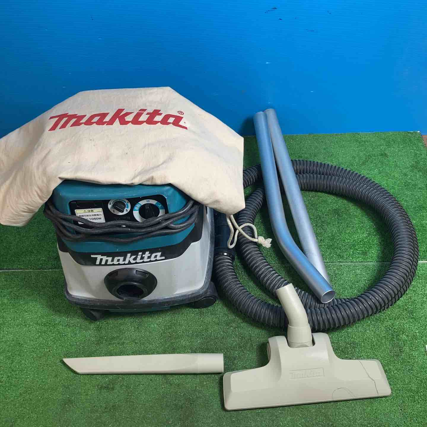 makita(マキタ) 乾式専用集じん機 モデル484 本体分解・清掃済 付属品多数！】マキタ(makita) 集じん機 乾式 484(P