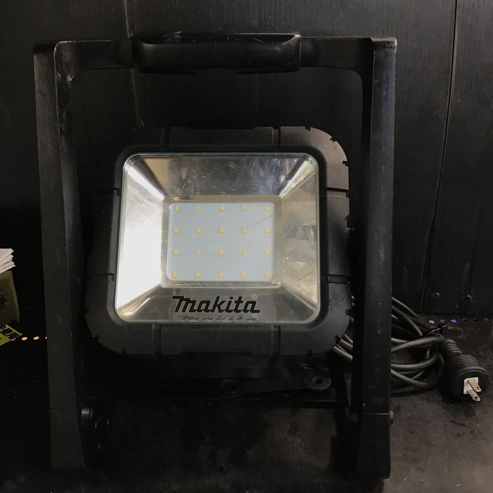 ★マキタ(makita) コードレスLEDスタンドライト ML805【草加店】