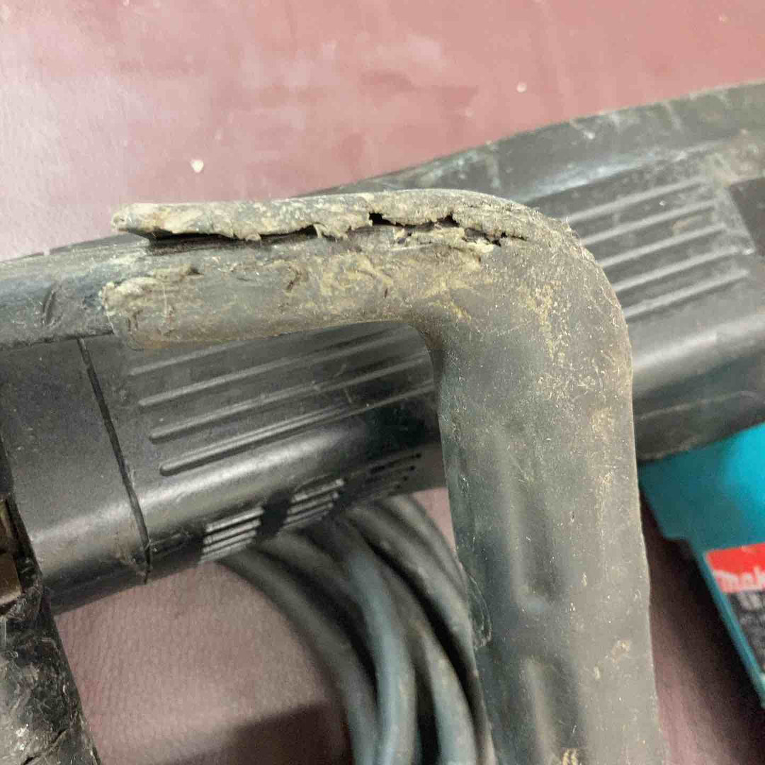 【中古品】 マキタ(makita) 電動ハンマ HM1100C ハンマードリル 【東大和店】