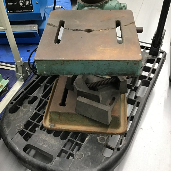 【店頭受取り限定】吉田鐵工所 卓上ボール盤YBD-13【戸田店】