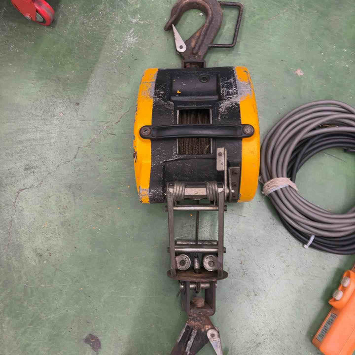 RYOBI リョービ 電動ウィンチ WI-195 最大吊揚荷重 200kg【桶川店】