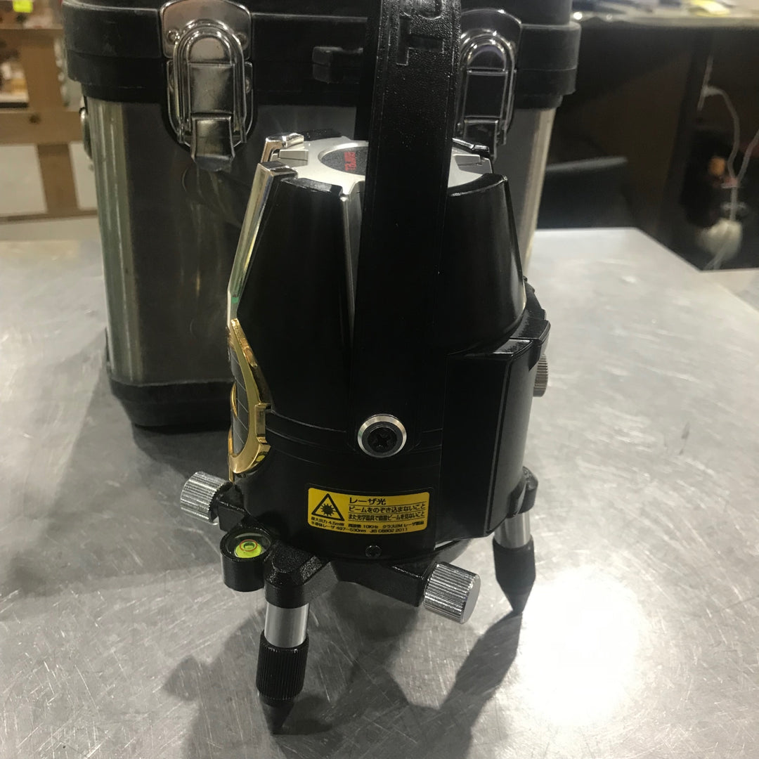 ◇タジマ(TAJIMA) ブルーグリーンレーザー墨出し器 ZEROB-TYZ  縦・横・地墨 ゼロブルー ZB【川口店】