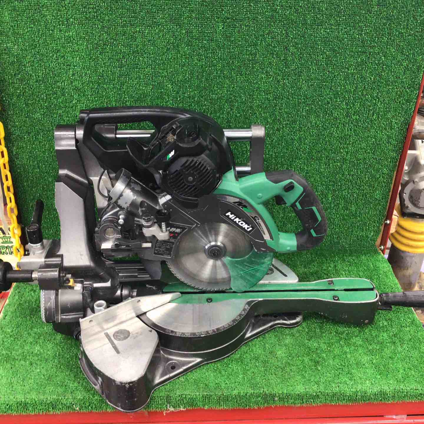 ☆ハイコーキ(HIKOKI ※旧:日立工機) コードレス卓上スライド丸の