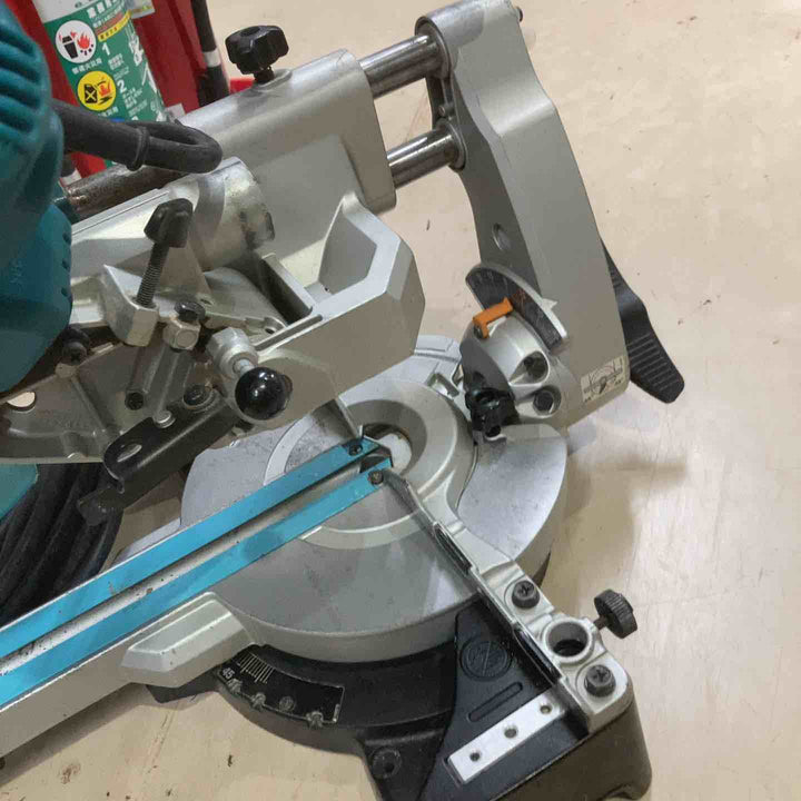 ★マキタ(makita) 卓上スライドマルノコ LS0612FL【町田店】