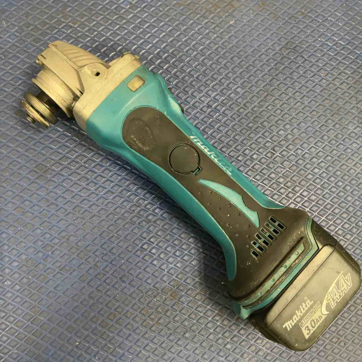 ☆マキタ(makita) 100mmコードレスディスクグラインダー GA400DRF【草加店】