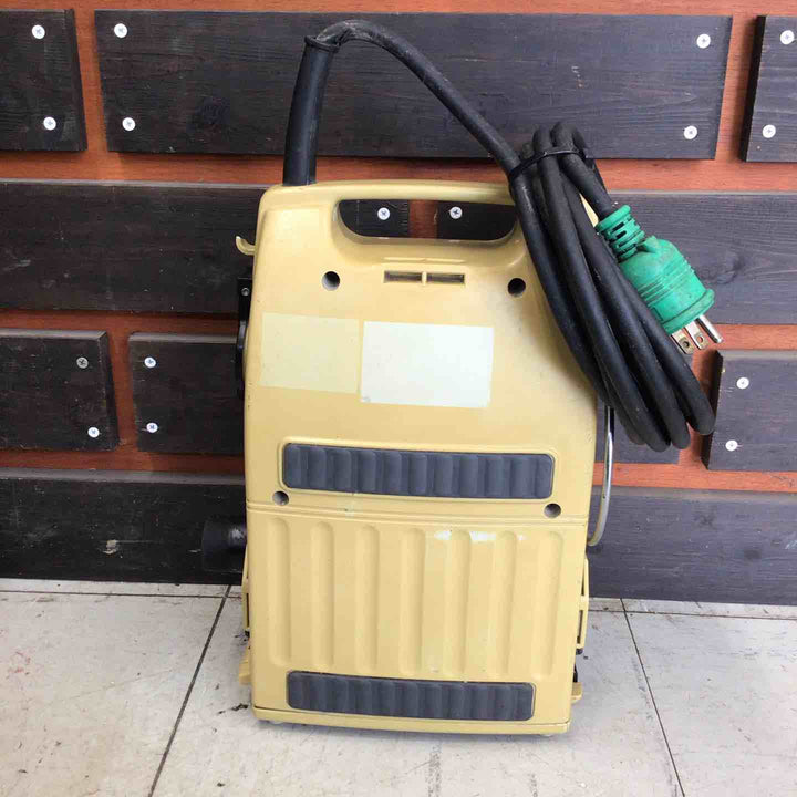 【現状品】 マキタ/makita 携帯集塵機 421S(P) 【鴻巣店】