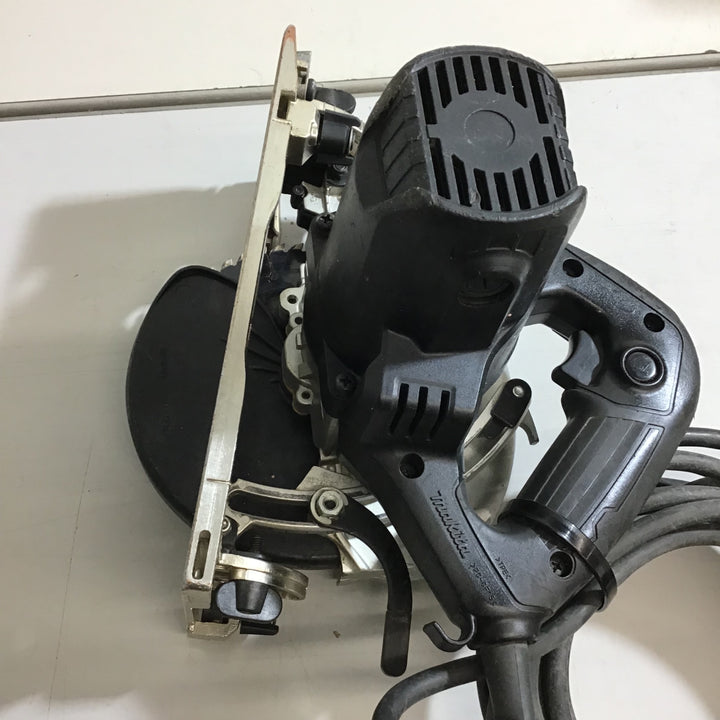 【中古品】★マキタ(makita) 165mm 電気マルノコ HS6301B 本体のみ【戸田店】