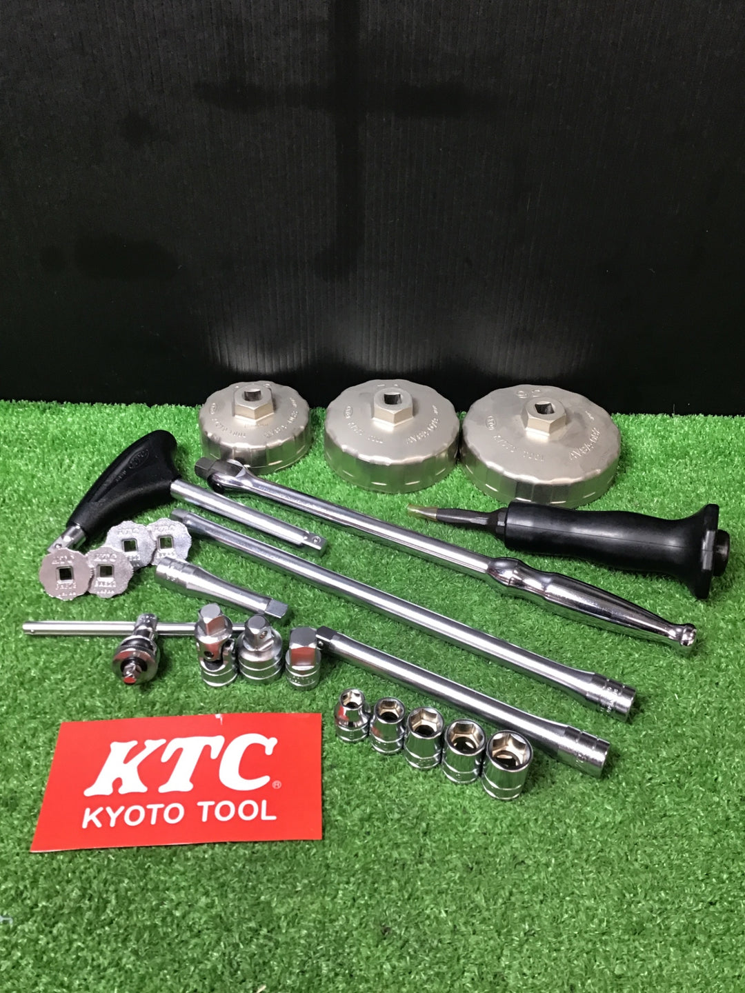 KTC 3/8sq スピンナーハンドル,オイルフィルターレンチ,エクステンションバー,変換アダプター等 22点まとめ BS3E/AVSA-092/AS404 【岩槻店】
