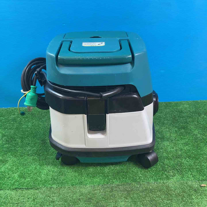 【店頭受取り限定】★マキタ(makita) 集じん機 乾式 484(P)【岩槻店】