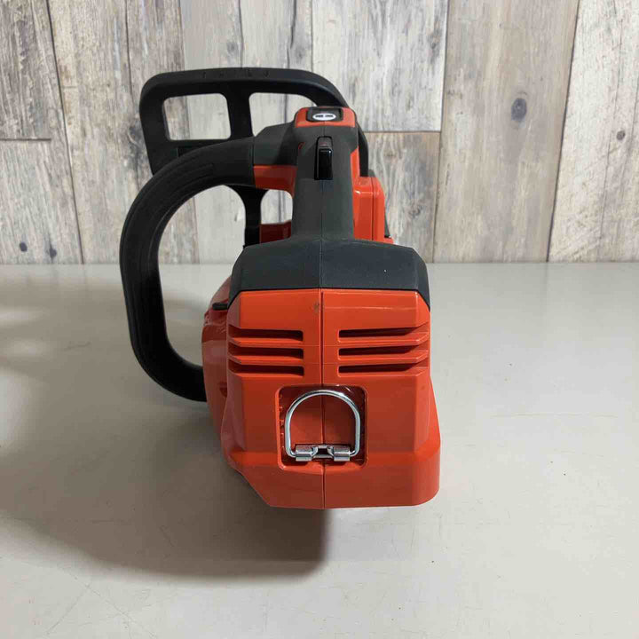 ◇マキタ(makita) 充電式チェンソー MUC008GZ【戸田店】