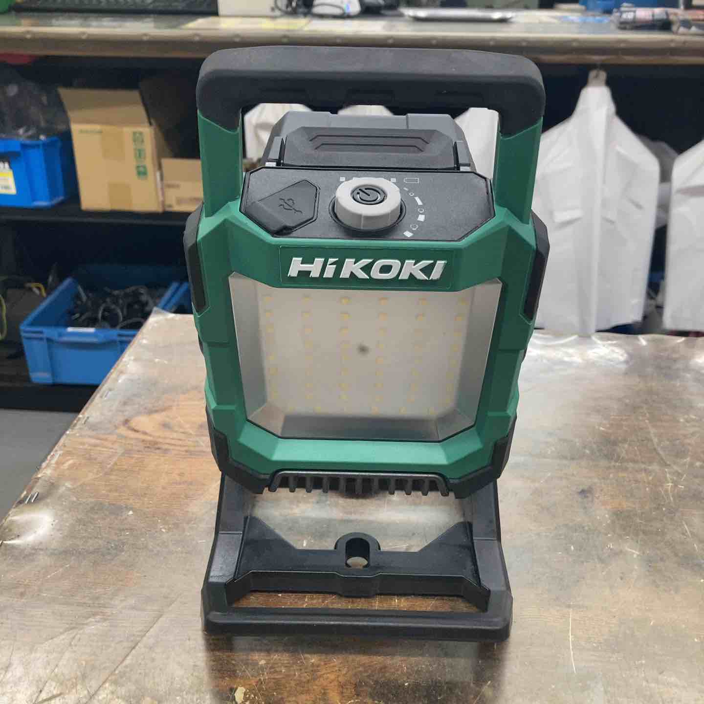 【中古】ハイコーキ　コードレスワークライト　UB18DC(NN)【ハンズクラフト熊本けやき通り店】【店頭取引限定】 ☆ハイコーキ(HIKOKI ※旧:日立工機)18V コードレス LED ワークライト