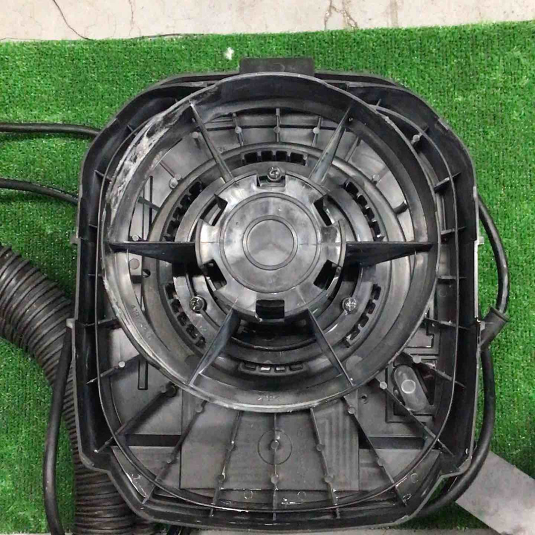 ★マキタ(makita) 集じん機 乾湿両用 483(P)【川口店】