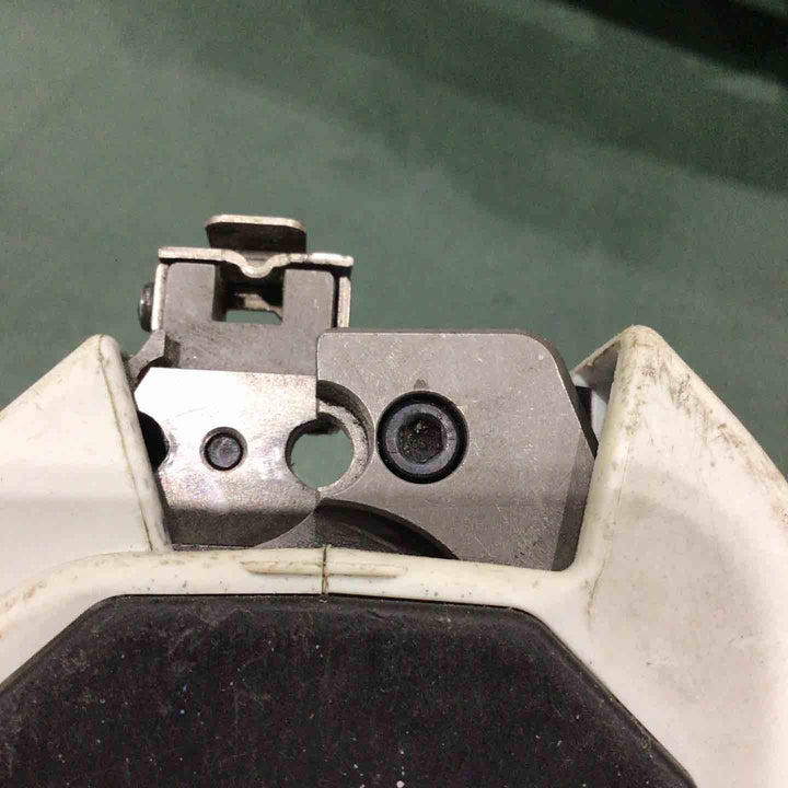 ★パナソニック(Panasonic) コードレス全ネジカッター14.4V EZ4540LS2S-B【川口店】