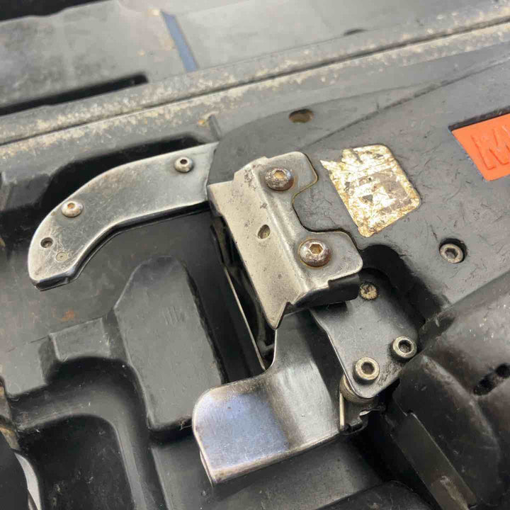 【月末セール!中古】 マックス MAX 鉄筋結束機 ツインタイア RB-440T B2C/1440A 【桶川店】