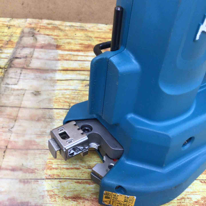 マキタ(makita) コードレス全ネジカッター SC101DZ【川崎店】