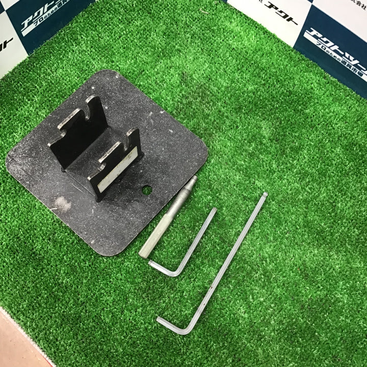 亀倉 コードレスポートパンチャー RW-M1B【草加店】