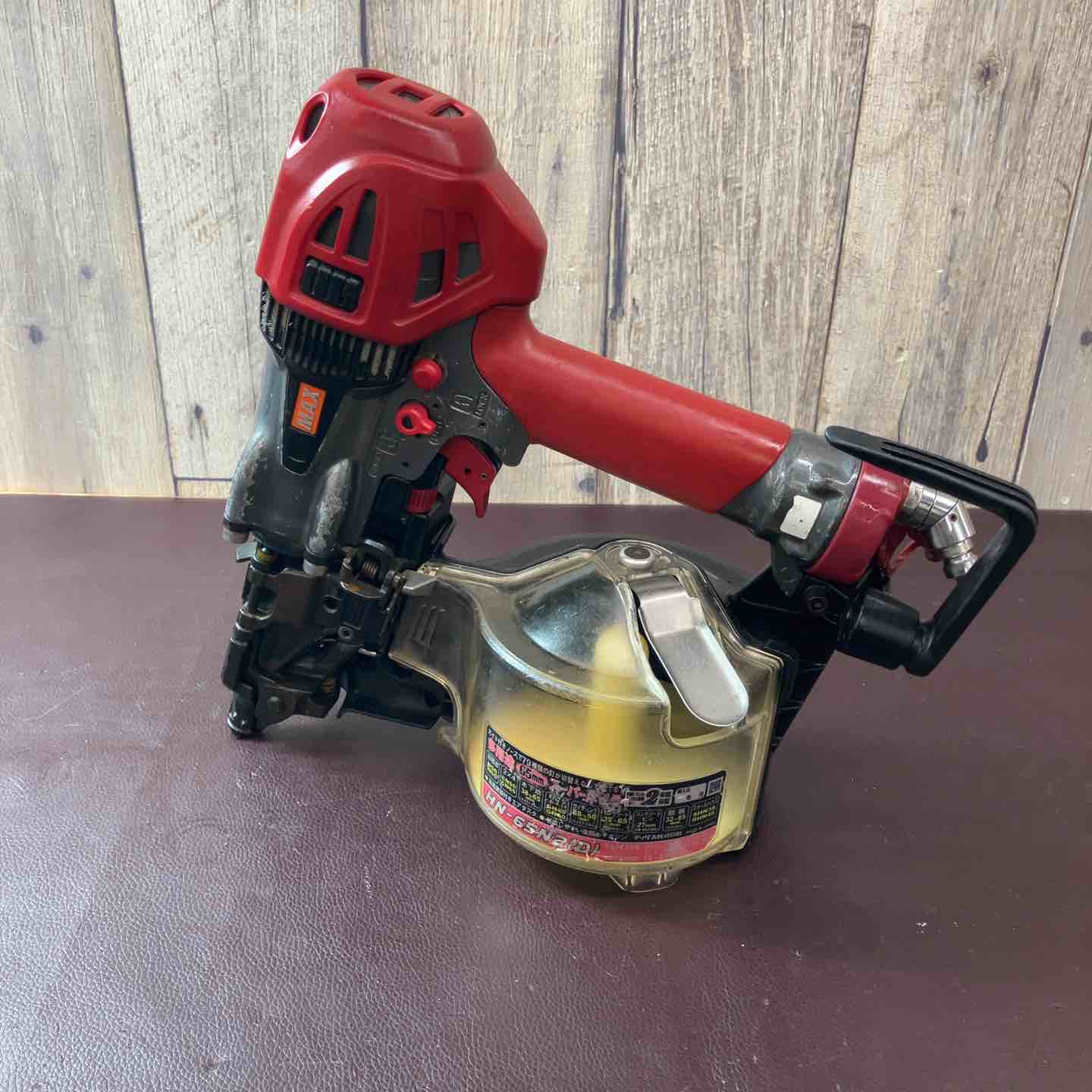 中古品】 マックス(MAX) 65mm 高圧エア釘打ち機 HN-65N2(D)-G 【東大和 