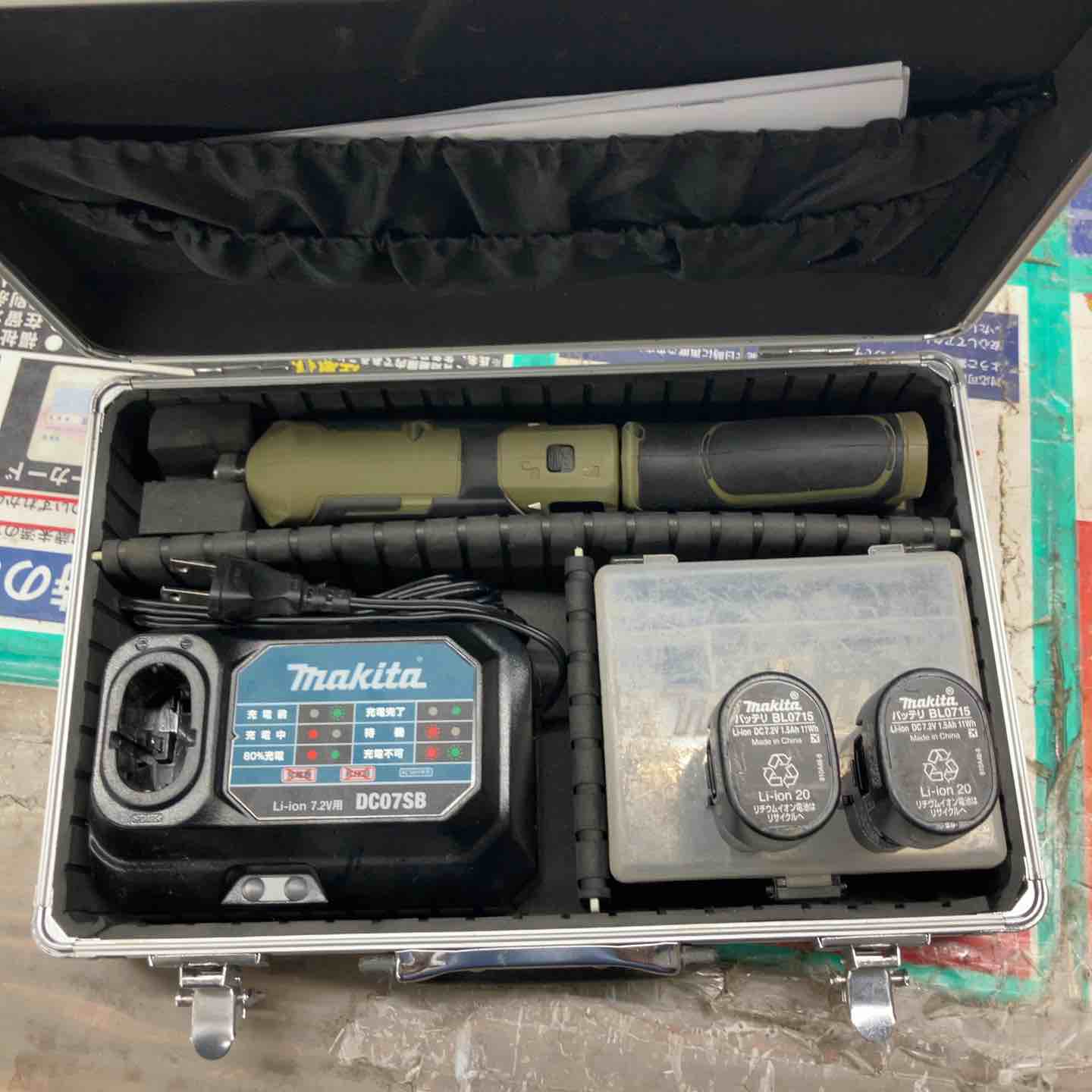 ☆マキタ(makita) コードレスペンインパクトドライバー TD022DSHXO